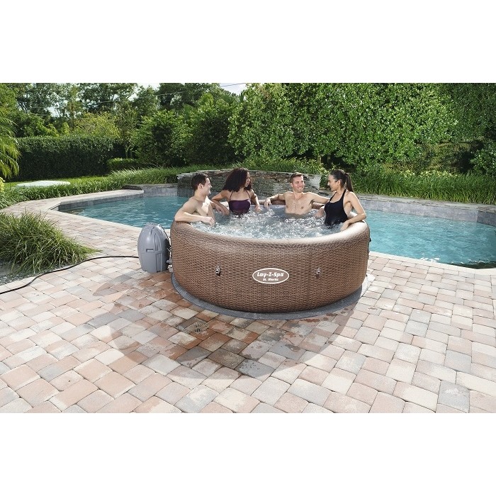 spa gonflable 7 places