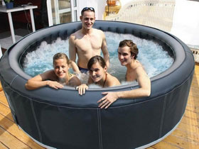 spa gonflable en cuir