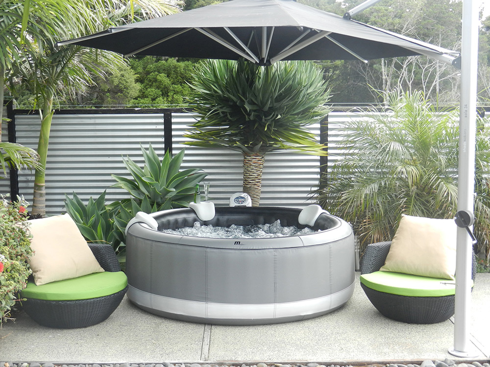 spa gonflable en cuir