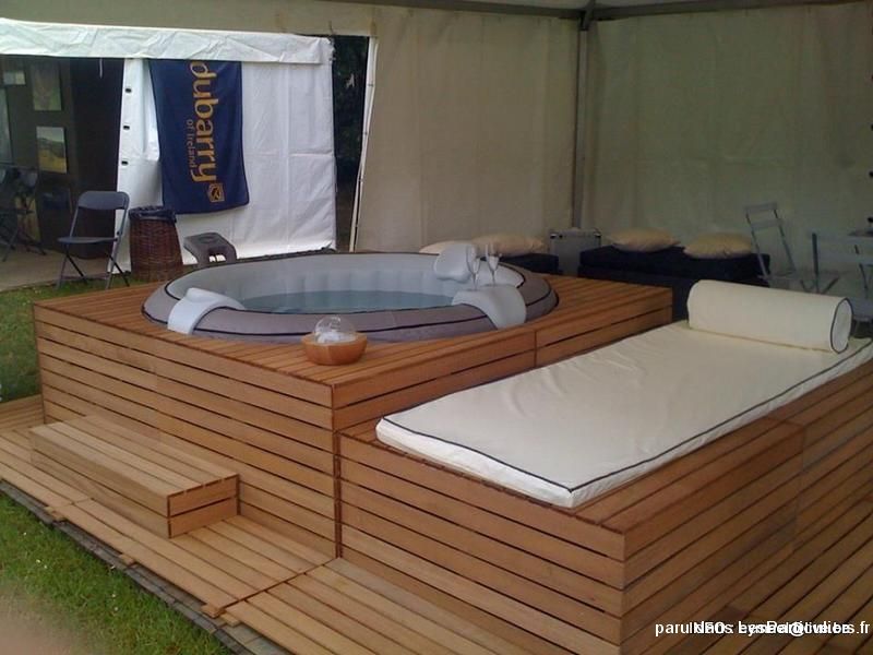 spa gonflable enterre