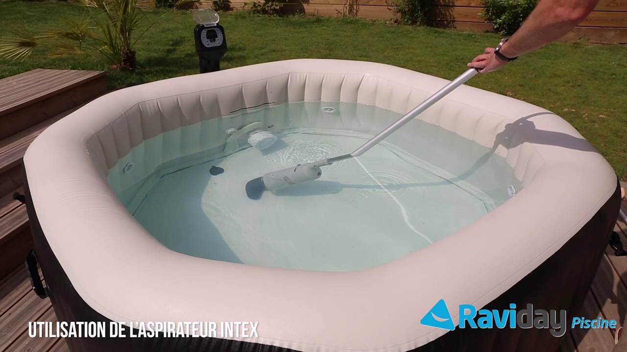 spa gonflable nettoyage