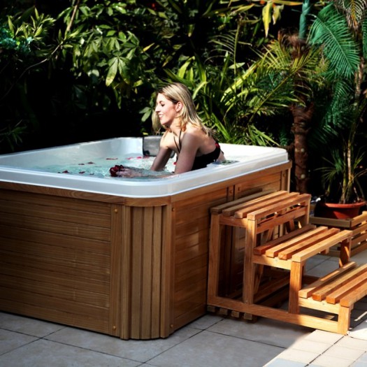 spa gonflable ou en dur