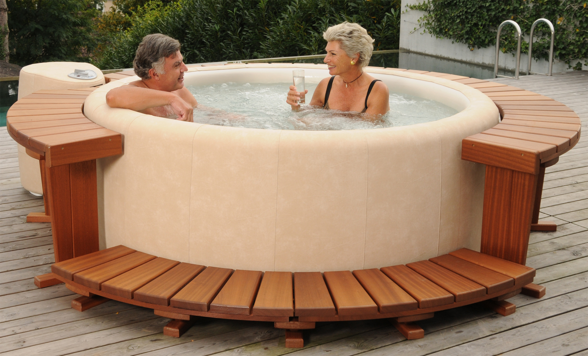 spa gonflable terrasse appartement