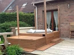 spa gonflable terrasse bois