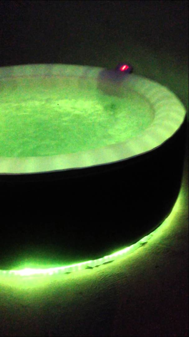 spa intex a led