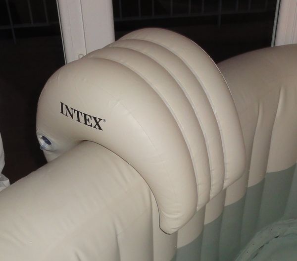 spa intex appui tete