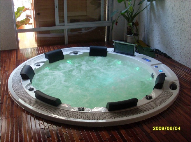 spa jacuzzi 04