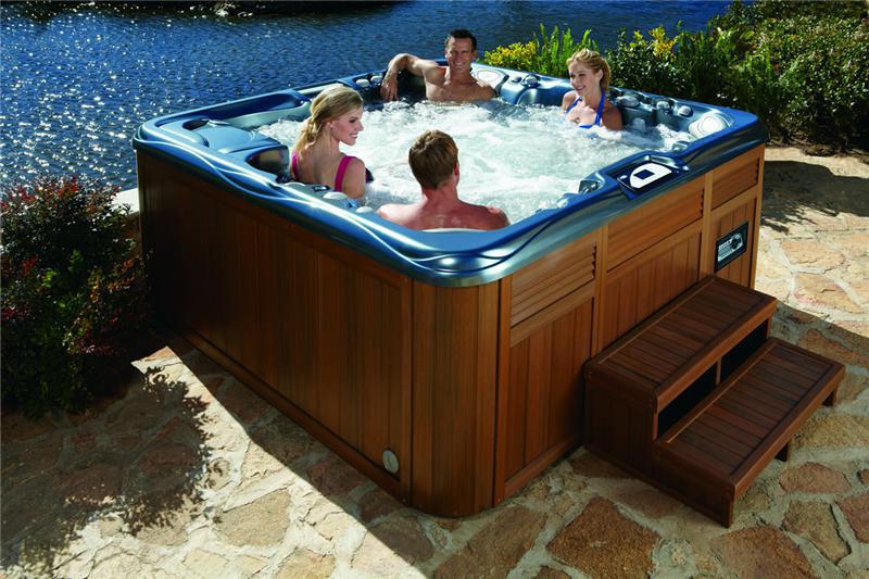 spa jacuzzi 2011
