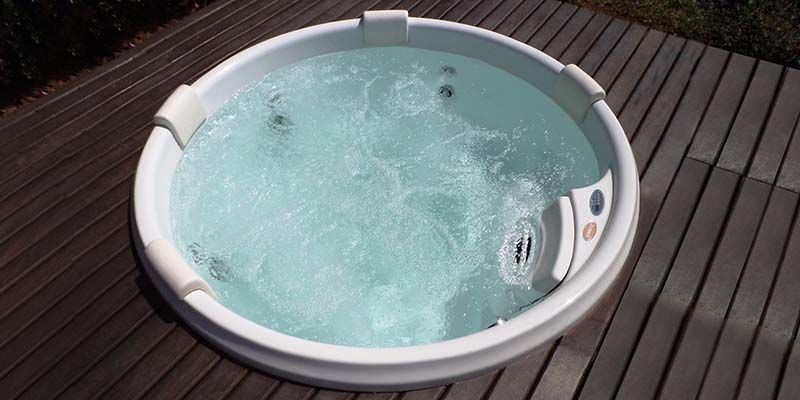 spa jacuzzi 4 pessoas