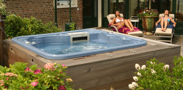 spa jacuzzi 45