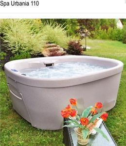 spa jacuzzi 50eme anniversaire