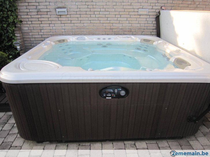 spa jacuzzi 6 persoons