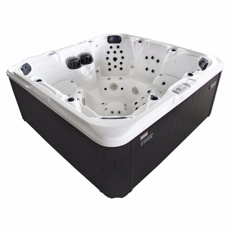 spa jacuzzi 7 places