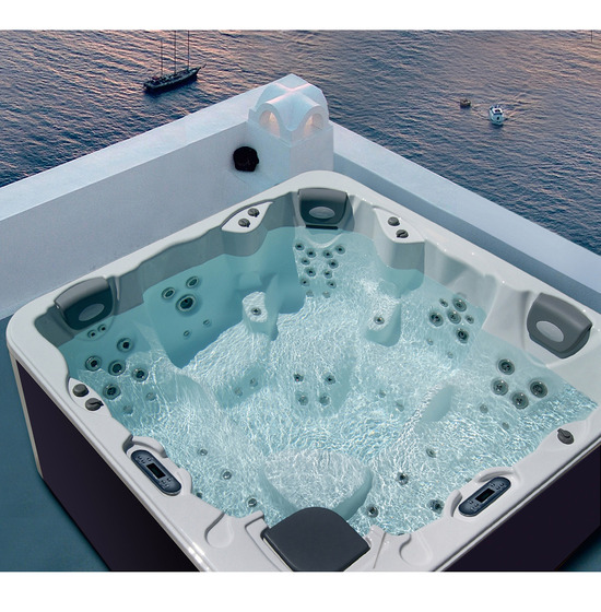 spa jacuzzi 83