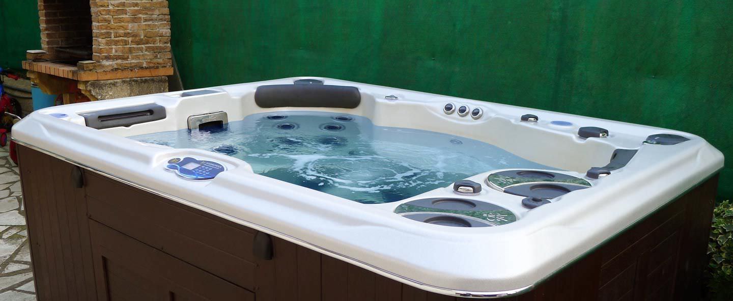 spa jacuzzi 91