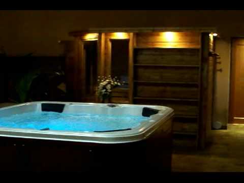 spa jacuzzi 95