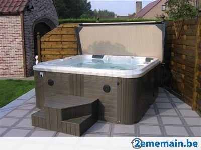spa jacuzzi a vendre