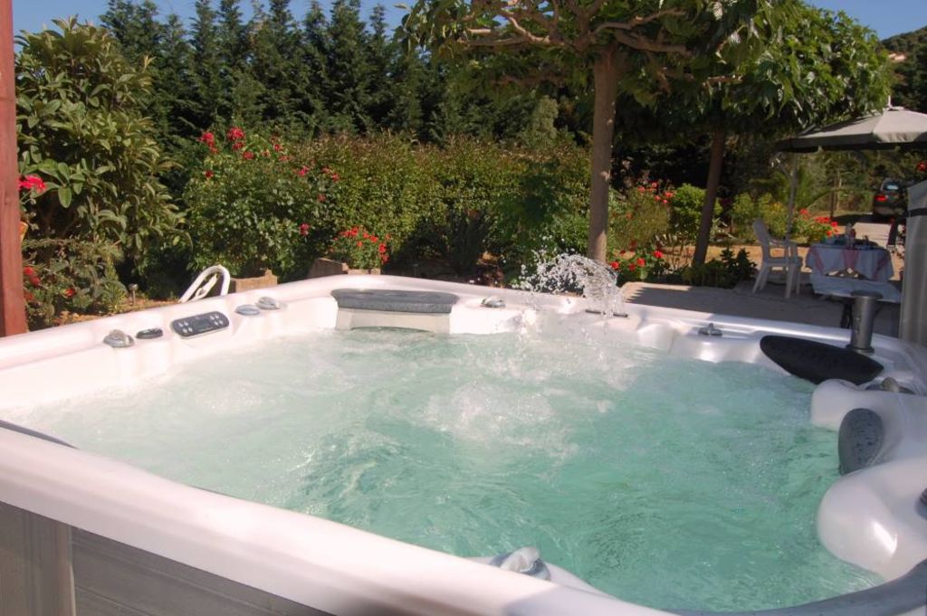 spa jacuzzi ajaccio