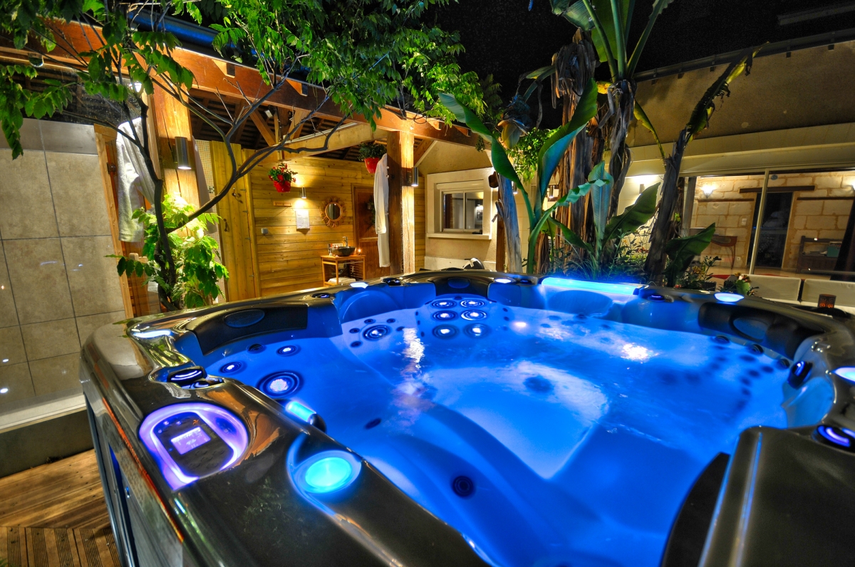 spa jacuzzi angers