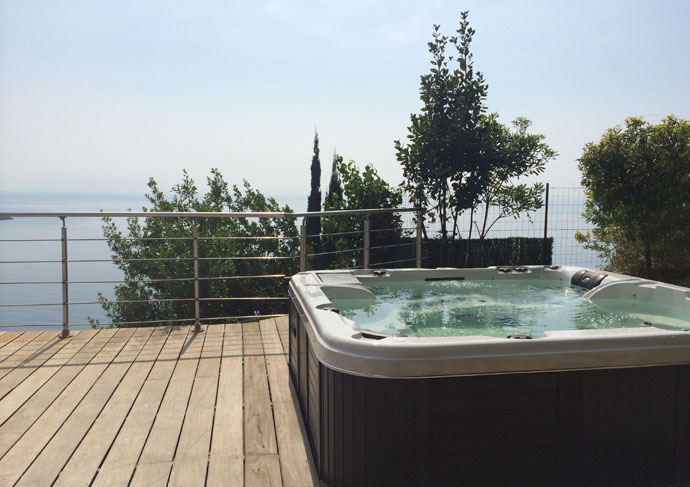 spa jacuzzi antibes