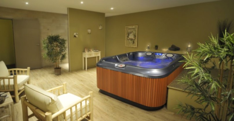 spa jacuzzi aube