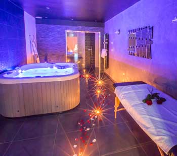 spa jacuzzi aube