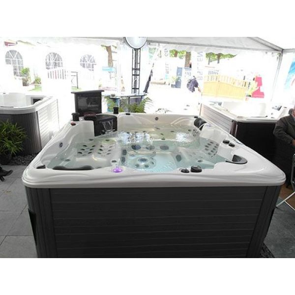spa jacuzzi auxerre