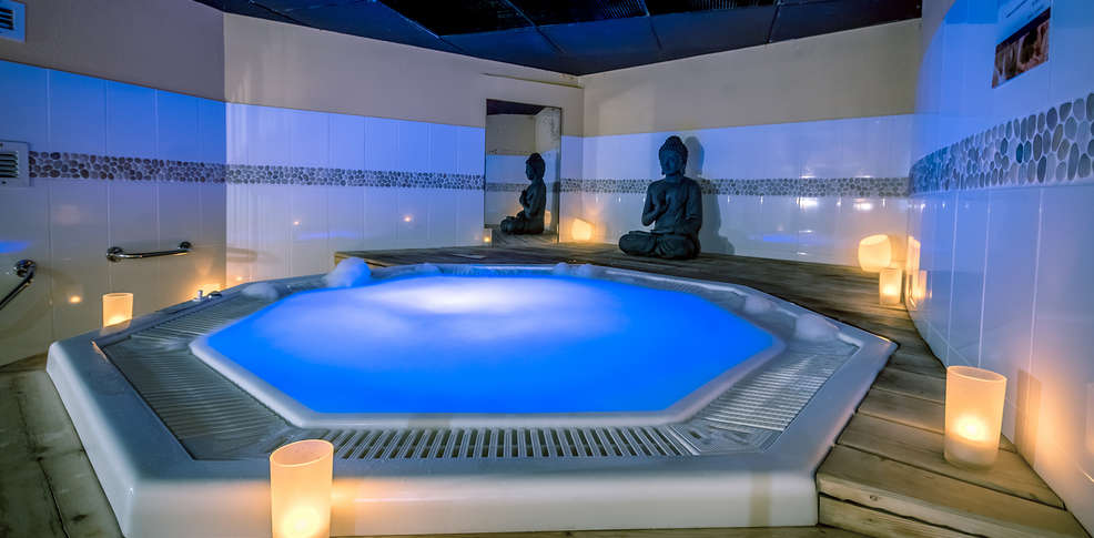 spa jacuzzi beaune