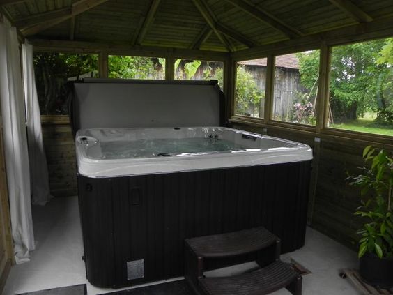 spa jacuzzi bergerac