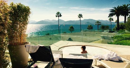 spa jacuzzi cannes