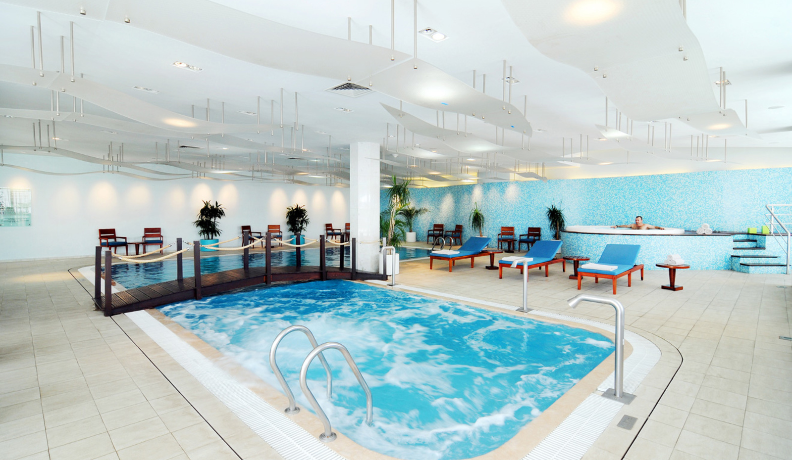 spa jacuzzi casablanca