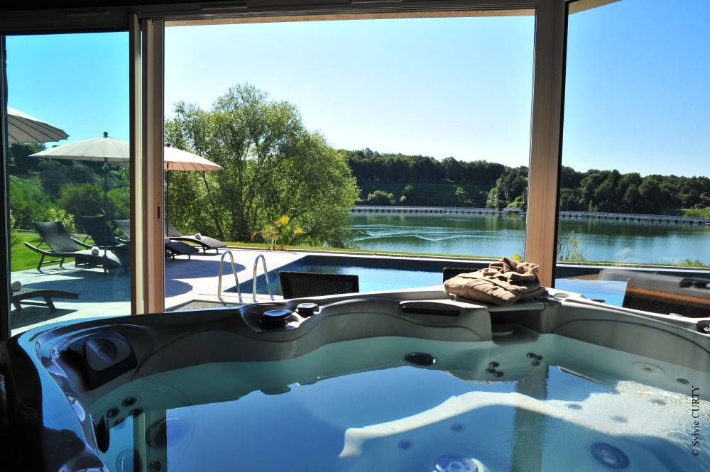 spa jacuzzi charente maritime