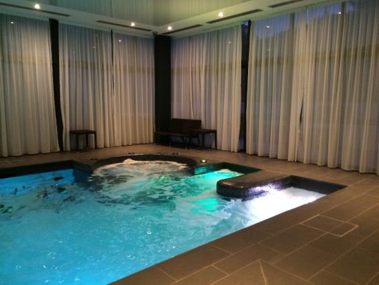 spa jacuzzi chartres