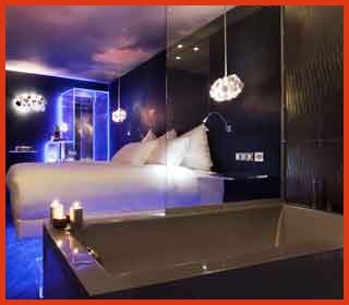 spa jacuzzi dans la chambre