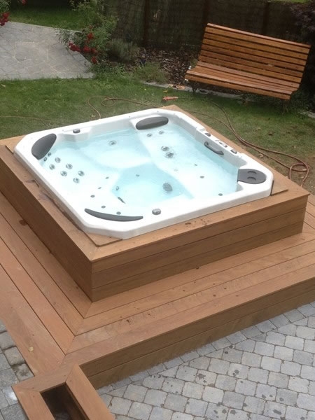 spa jacuzzi dur