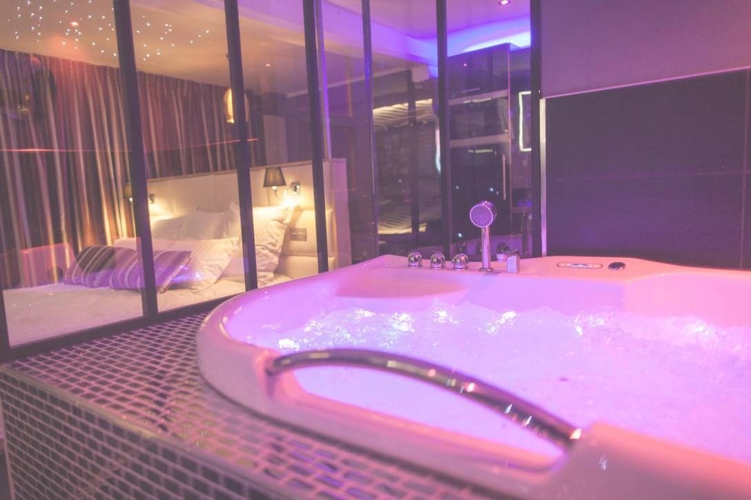 spa jacuzzi en amoureux