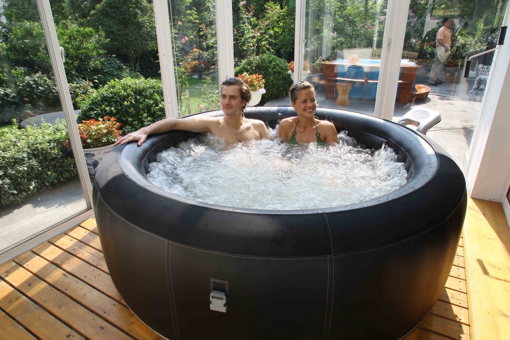 spa jacuzzi exterieur gonflable