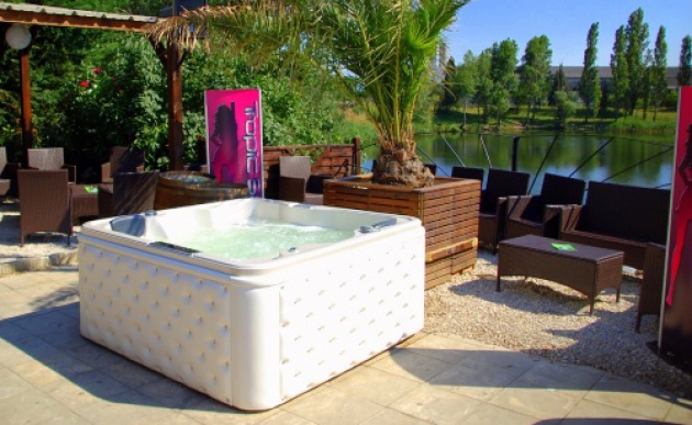 spa jacuzzi exterieur tarif