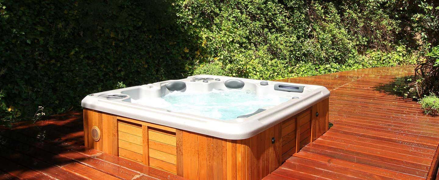 spa jacuzzi fabricant
