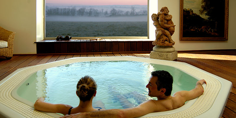 spa jacuzzi femme enceinte