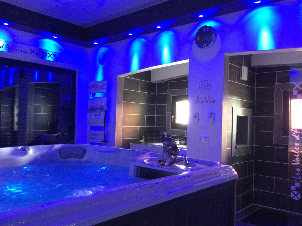 spa jacuzzi franche comte