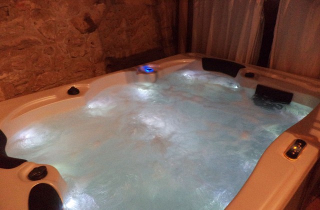 spa jacuzzi gironde