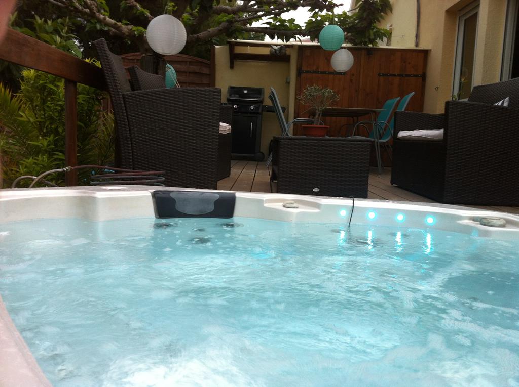 spa jacuzzi gruissan