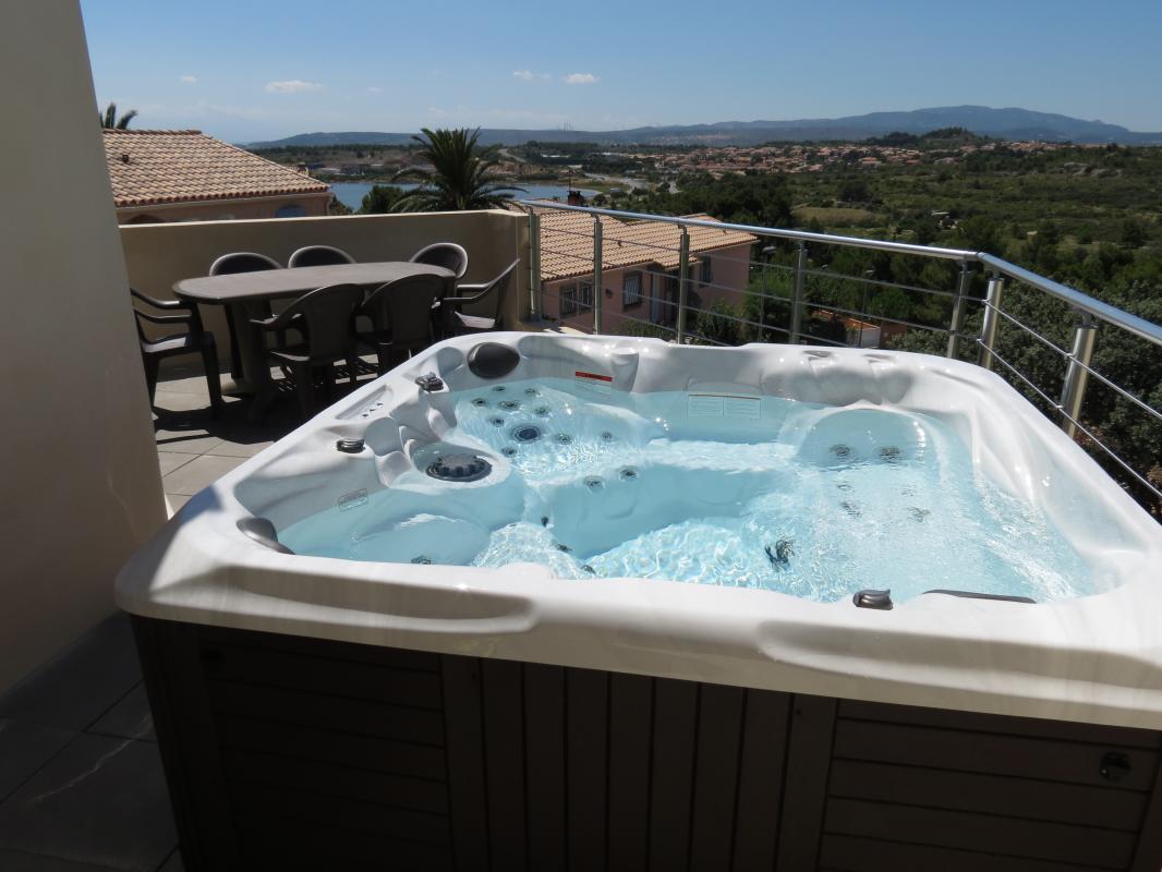 spa jacuzzi gruissan