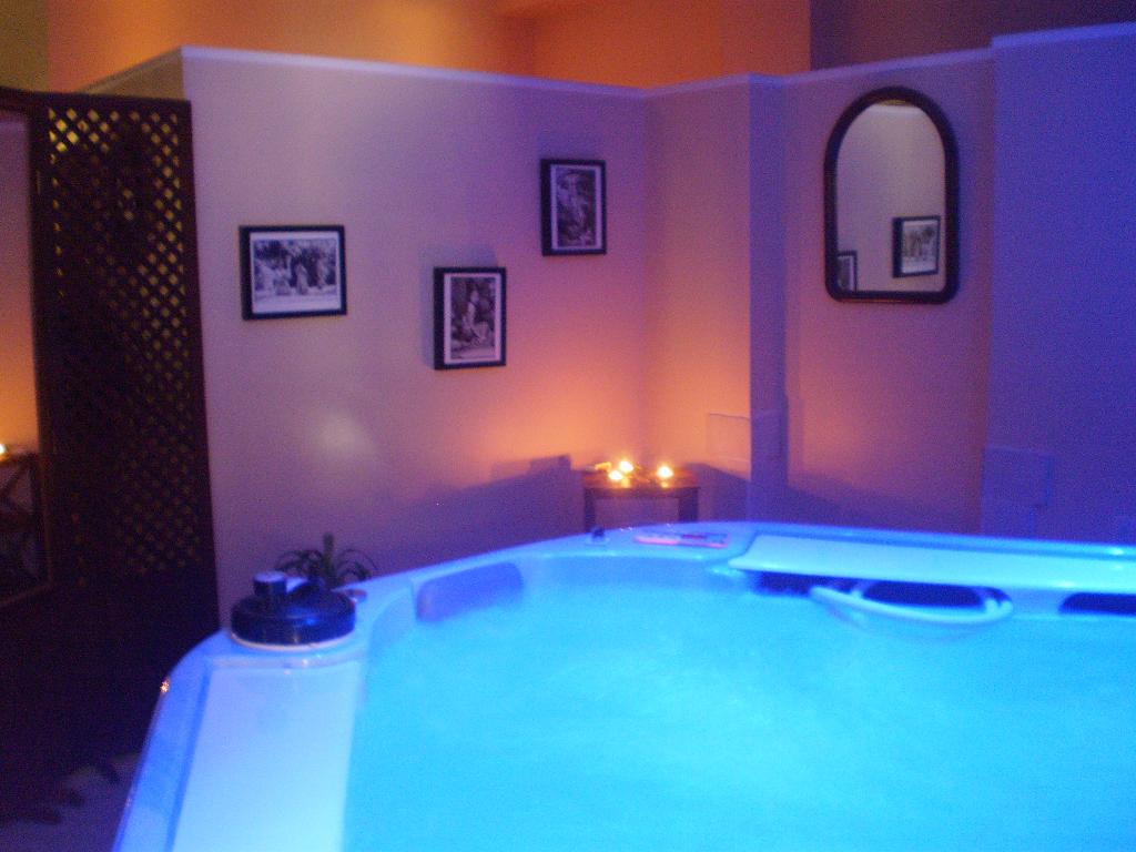 spa jacuzzi hammam 95