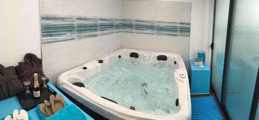 spa jacuzzi hazebrouck