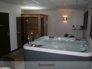 spa jacuzzi henin beaumont