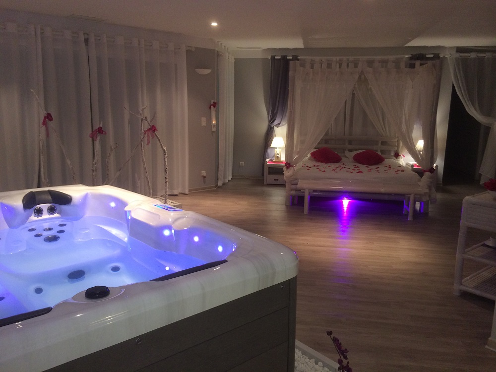 spa jacuzzi herault