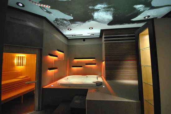 spa jacuzzi hyeres