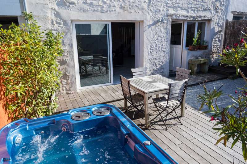 spa jacuzzi ile de re